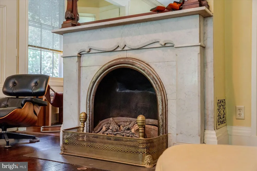 81 W COMMERCE STREET Bridgeton, NJ 08302