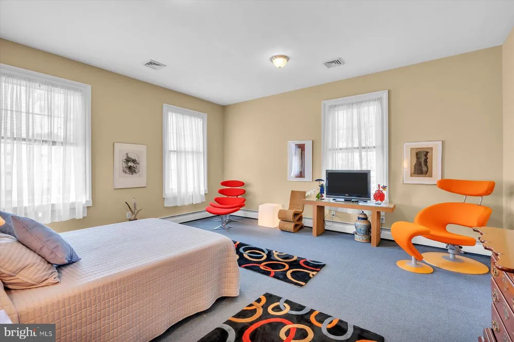81 W COMMERCE STREET Bridgeton, NJ 08302