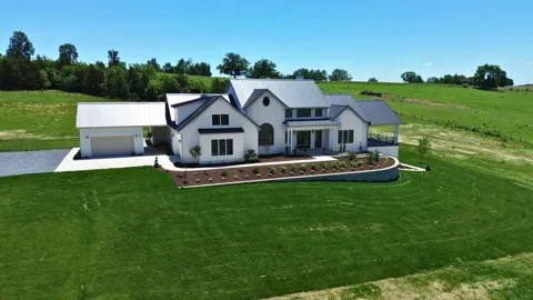 3961 OAK RIDGE RD
