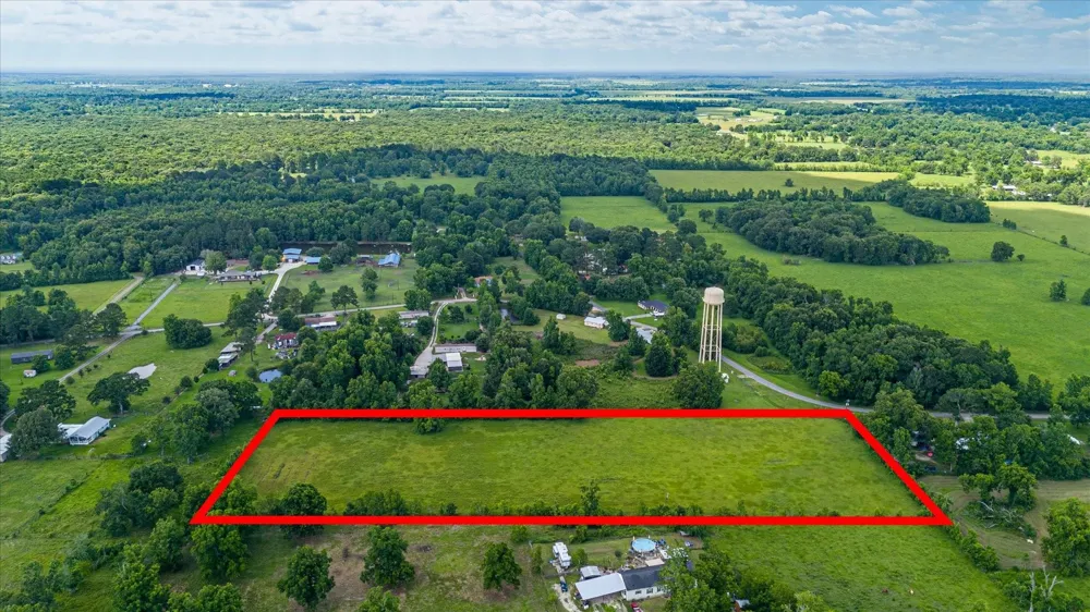 County Road 2065 Hull, TX 77564