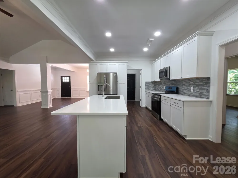595 Foxwood Drive SE Concord, NC 28025