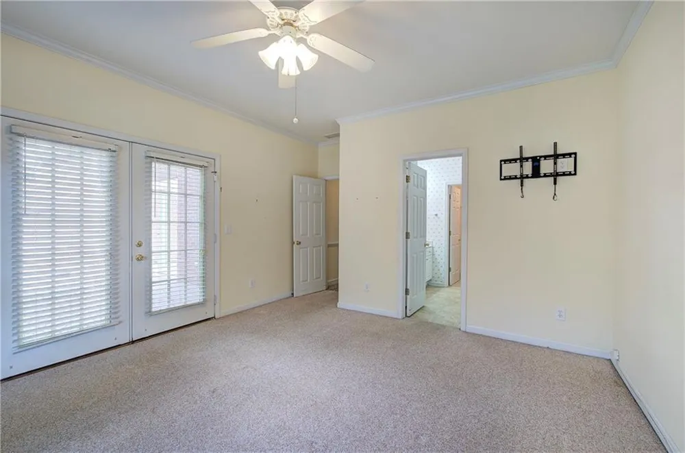 214 Manor Way Cartersville, GA 30120