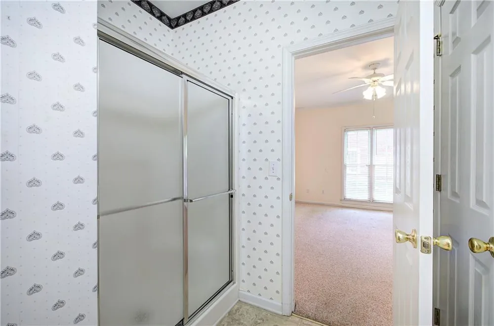 214 Manor Way Cartersville, GA 30120