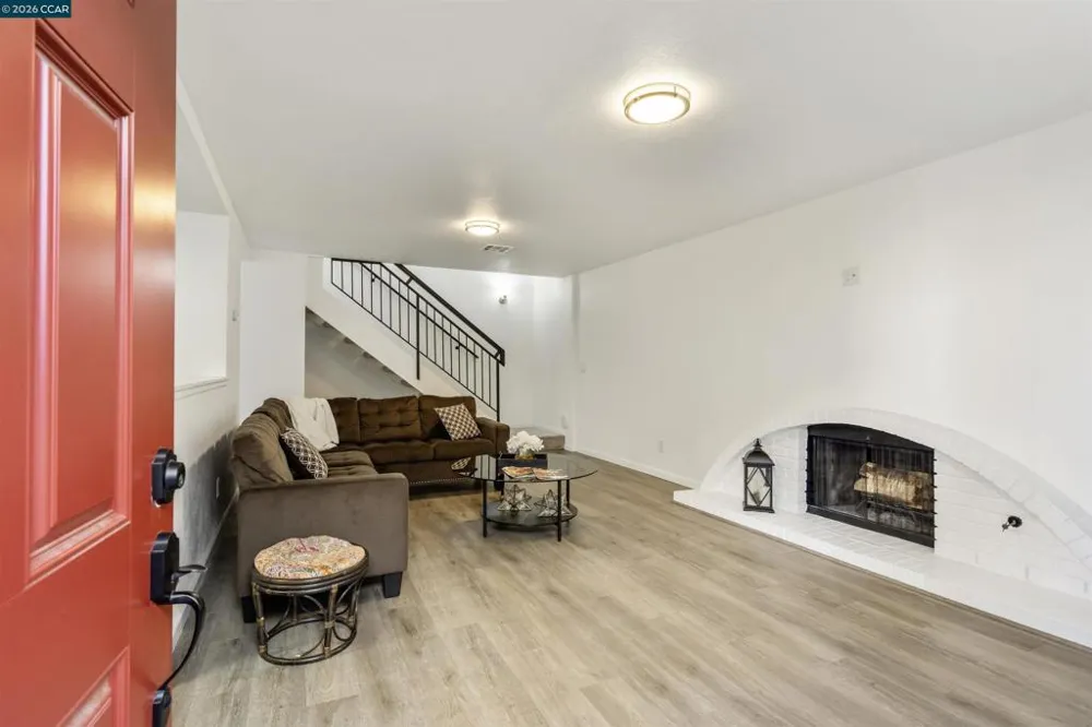 2593 El Portal Dr. #C San Pablo, CA 94806