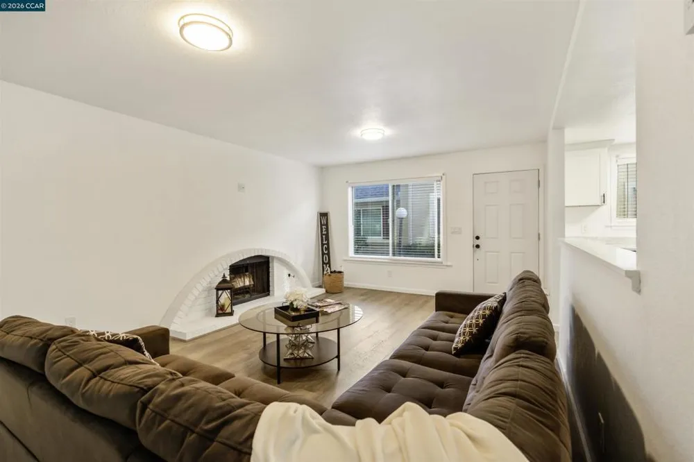 2593 El Portal Dr. #C San Pablo, CA 94806