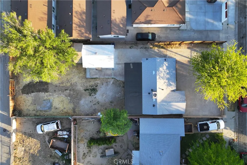 45040 Redwood Avenue Lancaster, CA 93534
