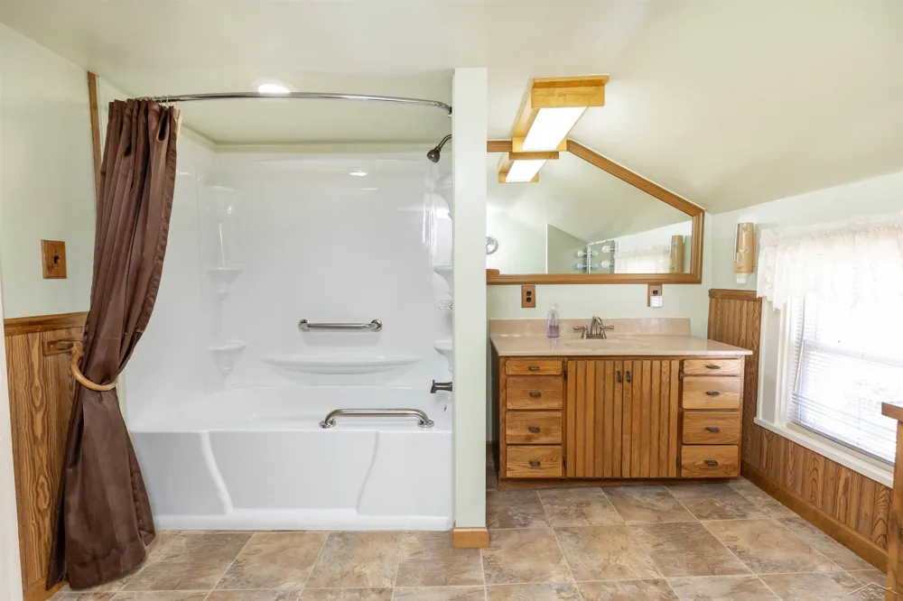 601 Van Buren Street Bay City City, MI 48708
