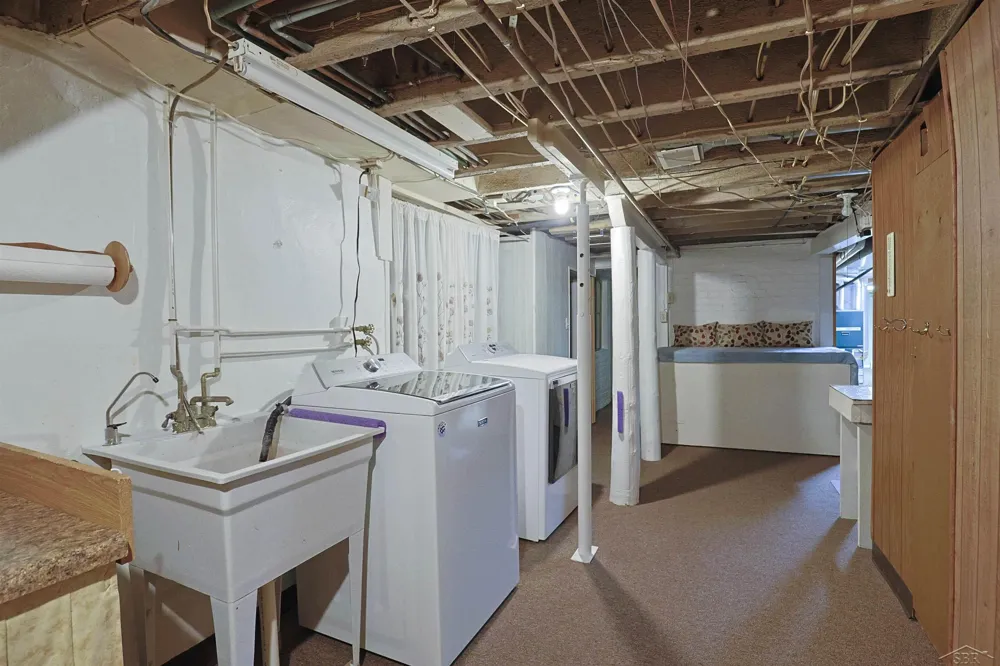 601 Van Buren Street Bay City City, MI 48708
