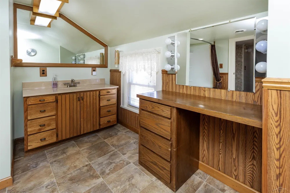 601 Van Buren Street Bay City City, MI 48708