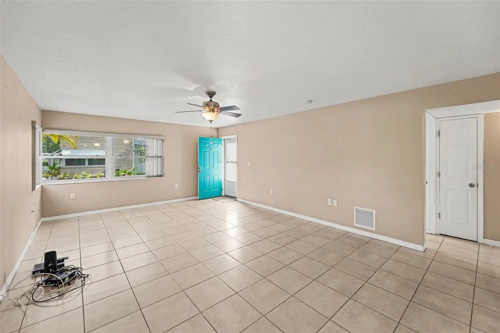 5855 18TH STREET #1 St Petersburg, FL 33714