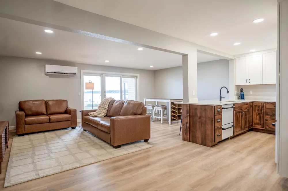 151 Lake Avenue #102 Spicer, MN 56288