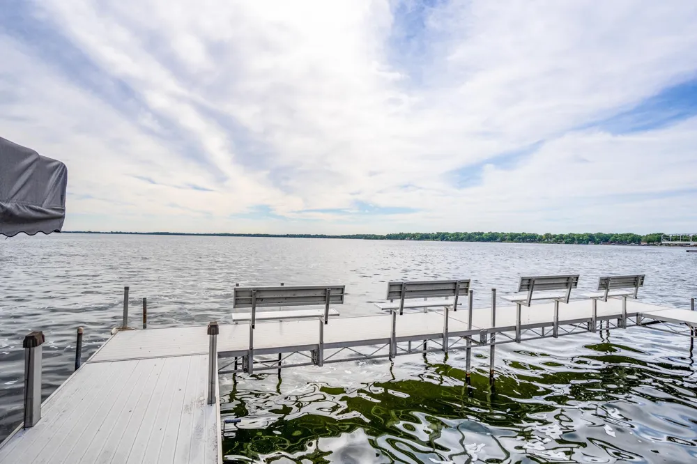 151 Lake Avenue #102 Spicer, MN 56288
