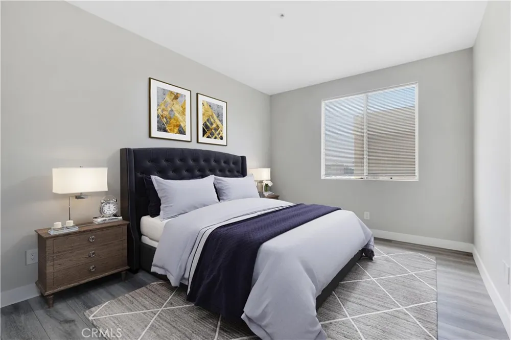 16940 Chatsworth #206 Granada Hills, CA 91344