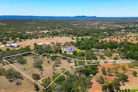 118 Overlook Parkway