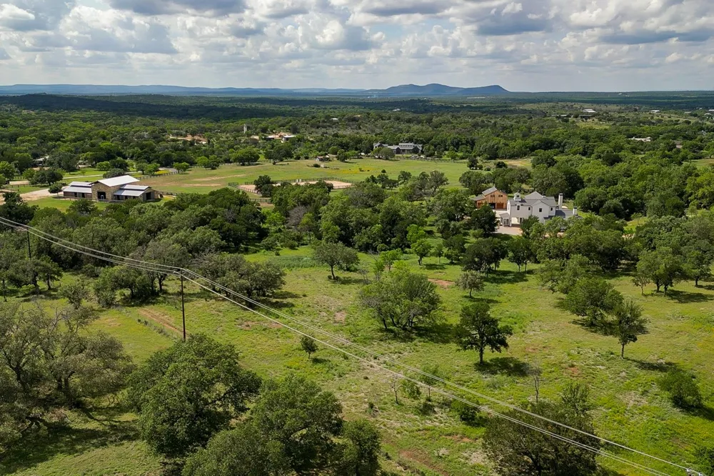 118 Overlook Parkway Horseshoe Bay, TX 78657