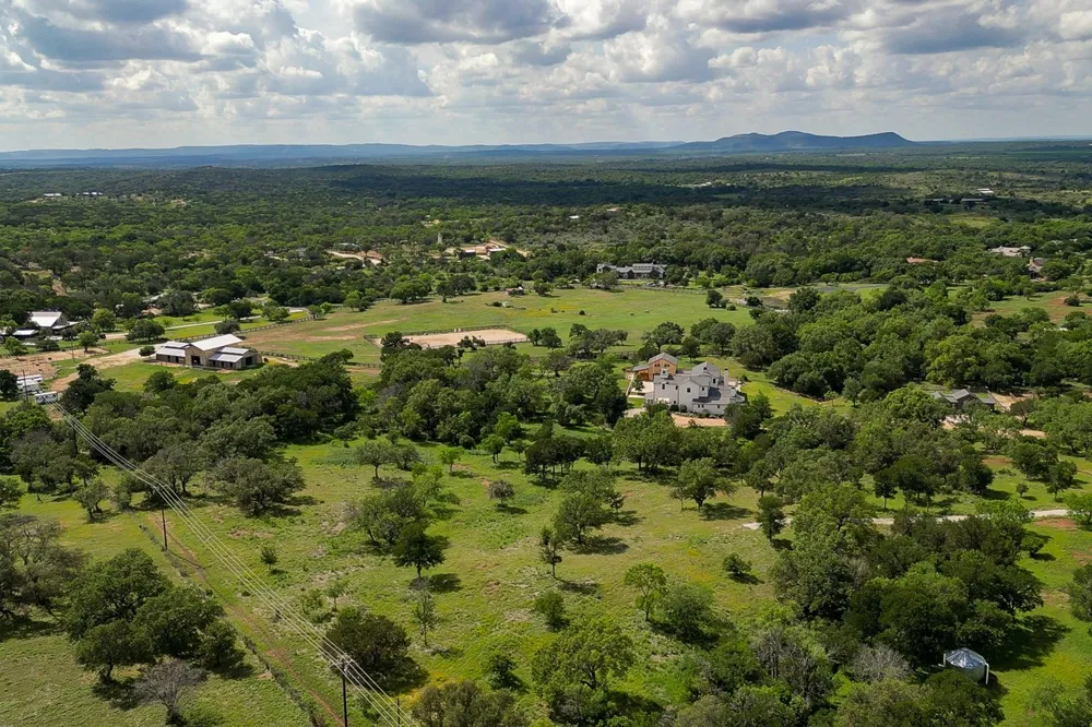 118 Overlook Parkway Horseshoe Bay, TX 78657