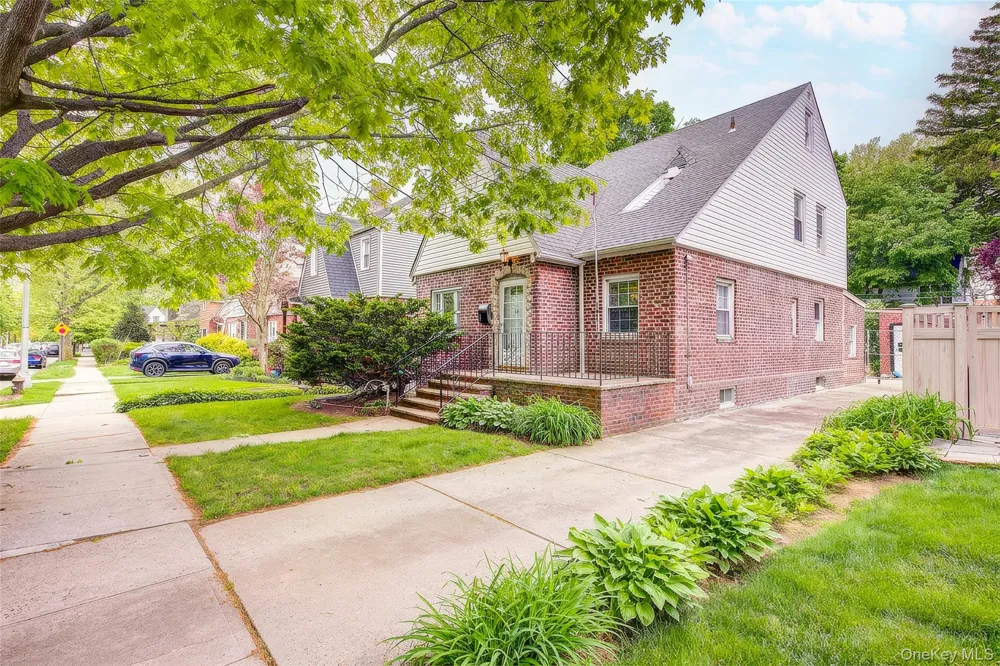 80-38 236th Street Bellerose Manor, NY 11427