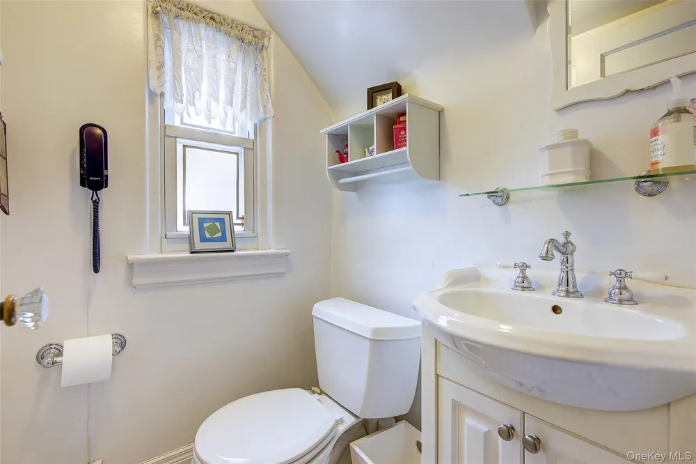 80-38 236th Street Bellerose Manor, NY 11427