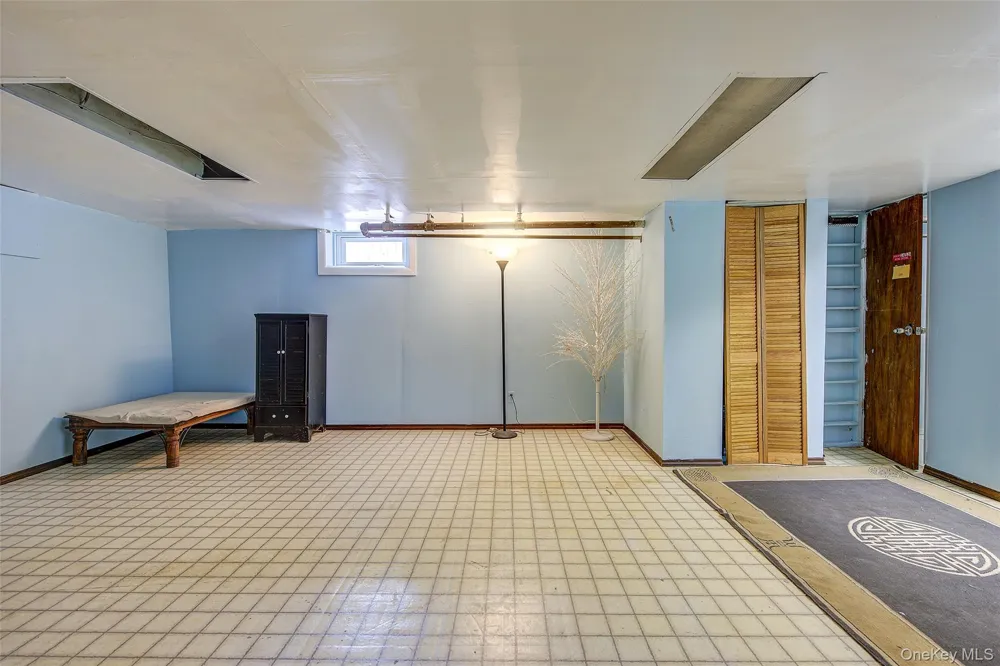 80-38 236th Street Bellerose Manor, NY 11427