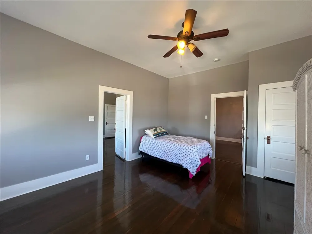 909 Power Street Refugio, TX 78377