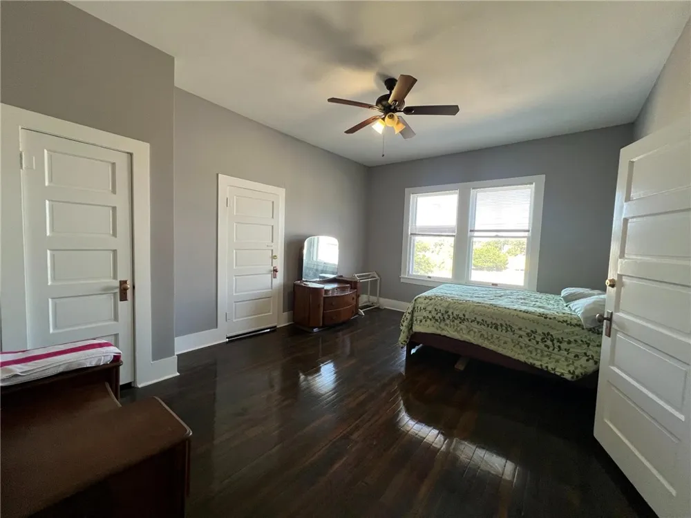 909 Power Street Refugio, TX 78377
