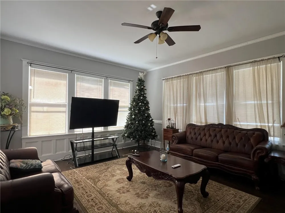 909 Power Street Refugio, TX 78377