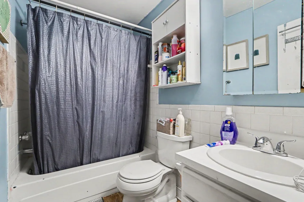 3417 Kenbrooke Court Kalamazoo City, MI 49006