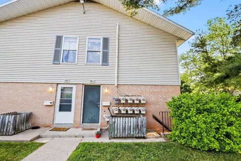 3621 Kenbrooke Court #77