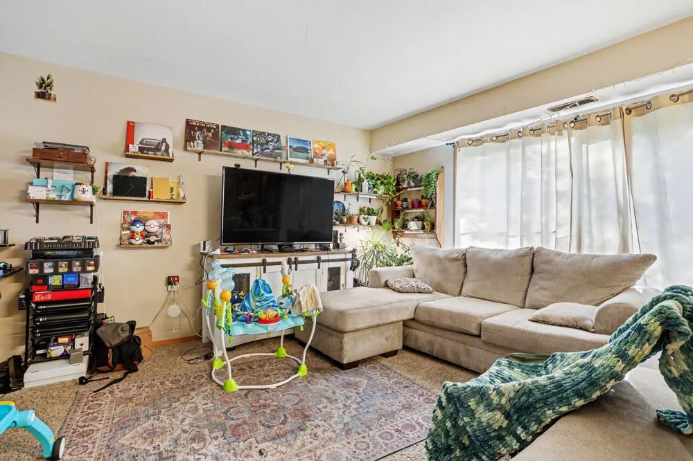 3621 Kenbrooke Court #77 Kalamazoo City, MI 49006