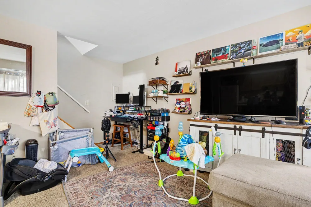 3621 Kenbrooke Court #77 Kalamazoo City, MI 49006