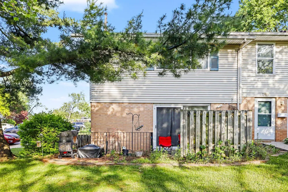 3621 Kenbrooke Court #77 Kalamazoo City, MI 49006