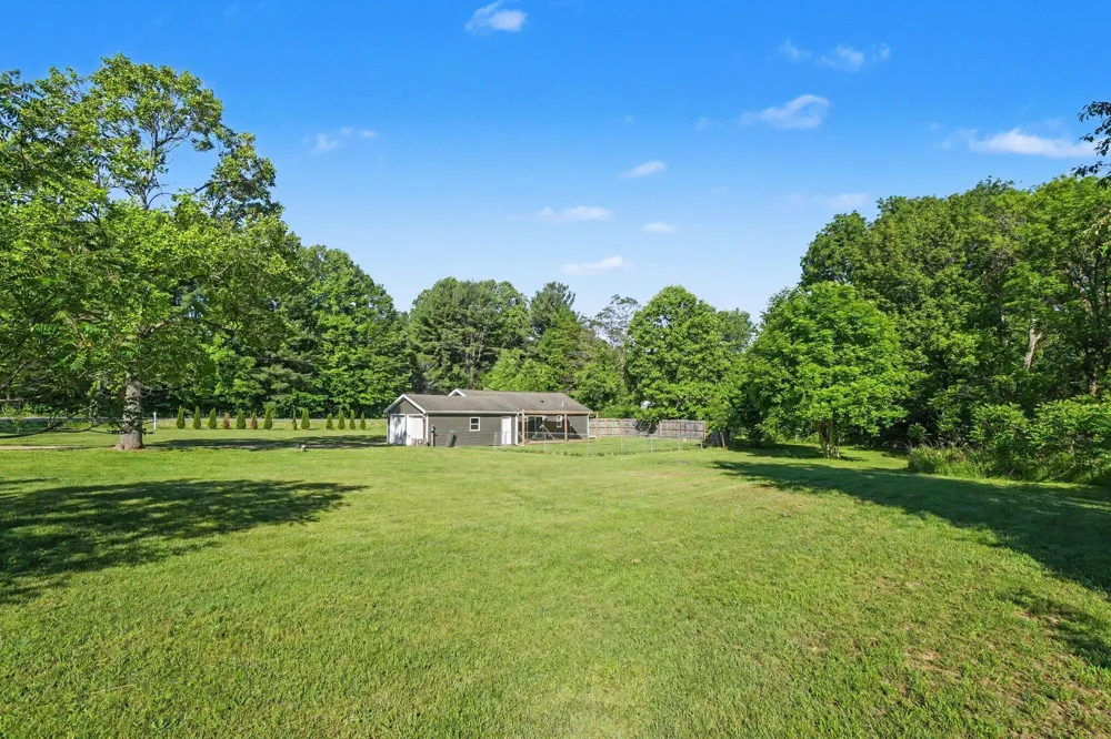 70068 Michigan 43 South Haven Charter Township, MI 49090