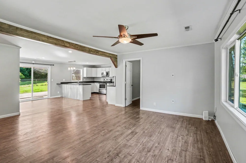 70068 Michigan 43 South Haven Charter Township, MI 49090