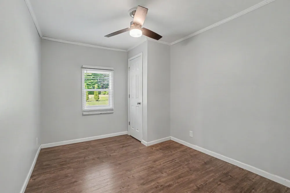 70068 Michigan 43 South Haven Charter Township, MI 49090