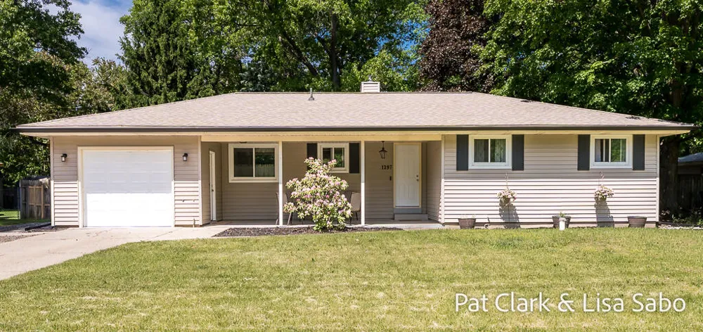 1297 Joslyn Road Muskegon Charter Township, MI 49445