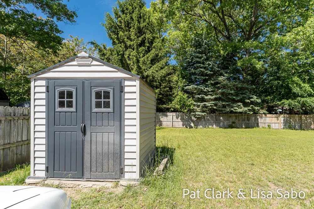 1297 Joslyn Road Muskegon Charter Township, MI 49445