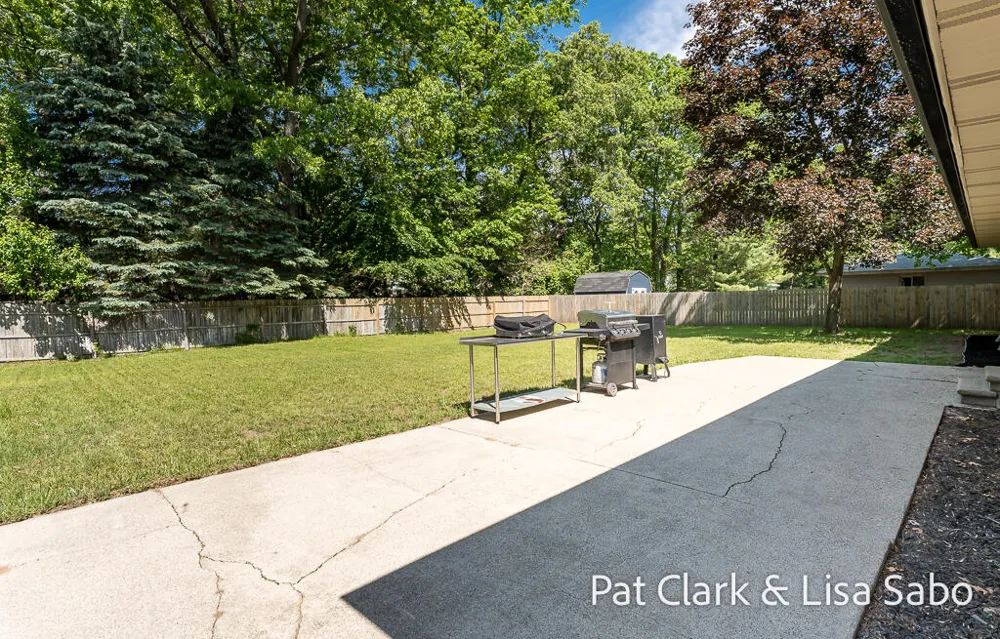 1297 Joslyn Road Muskegon Charter Township, MI 49445