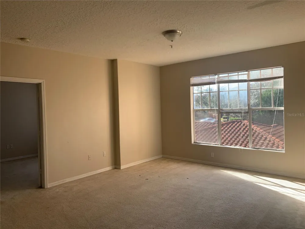 5578 METROWEST #206 Orlando, FL 32811