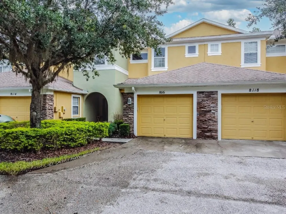 8116 STONE PATH WAY Tampa, FL 33647