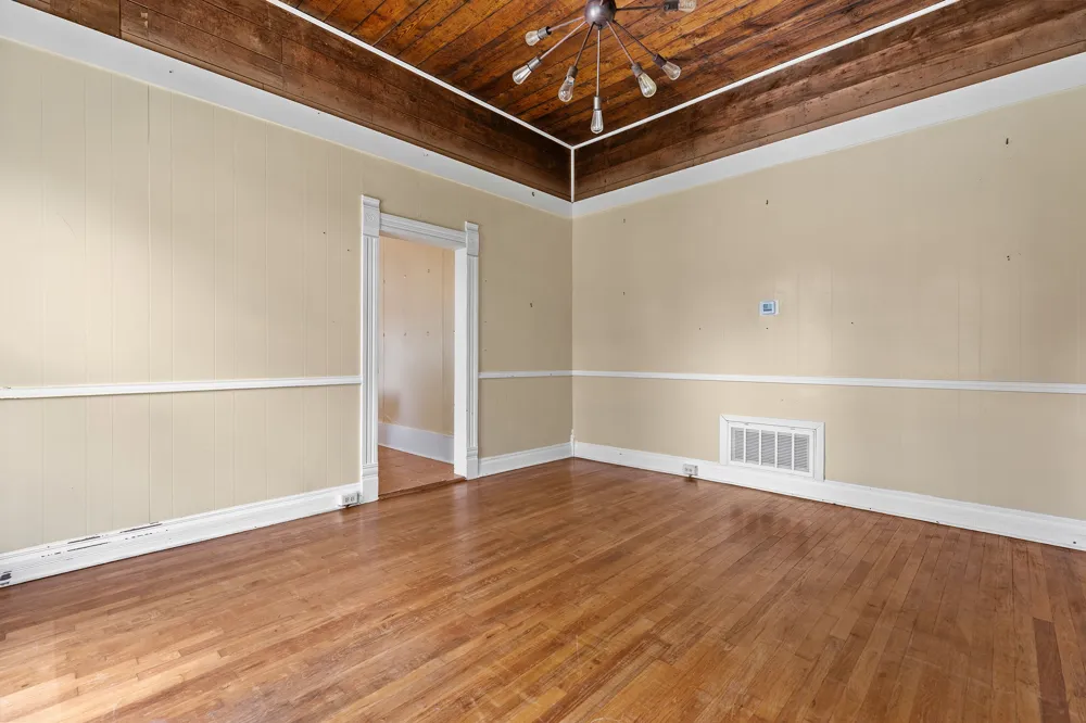 504 Gresham Street Smithville, TX 78957