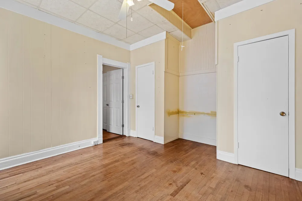 504 Gresham Street Smithville, TX 78957