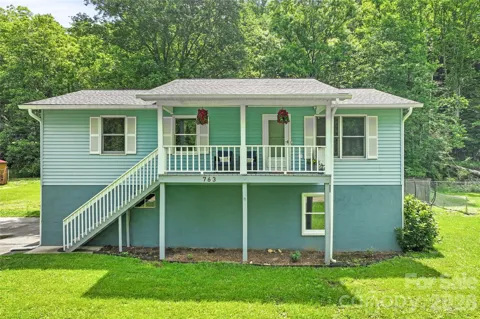 763 Bee Tree Road