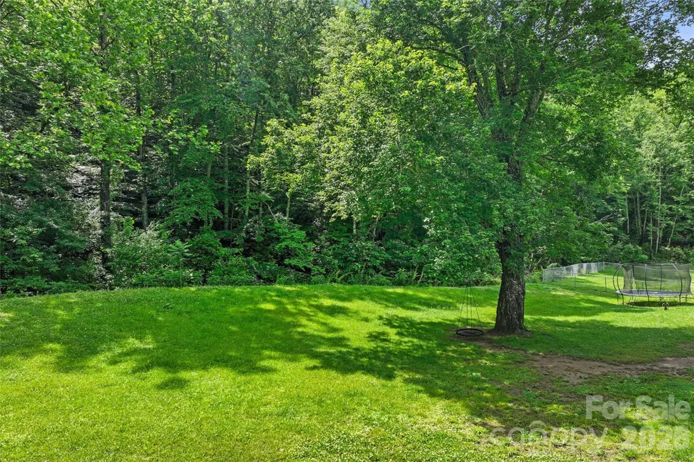 763 Bee Tree Road Swannanoa, NC 28778