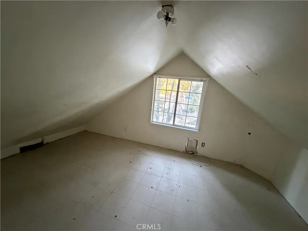 26626 Highway 18 Rimforest, CA 92378