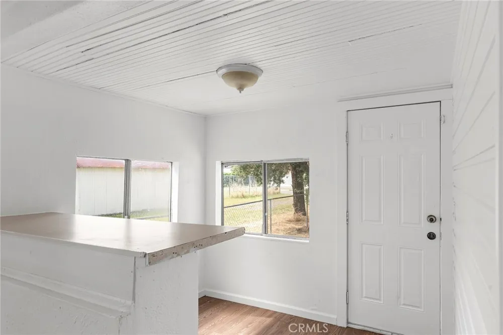 818 6th Avenue Corning, CA 96021