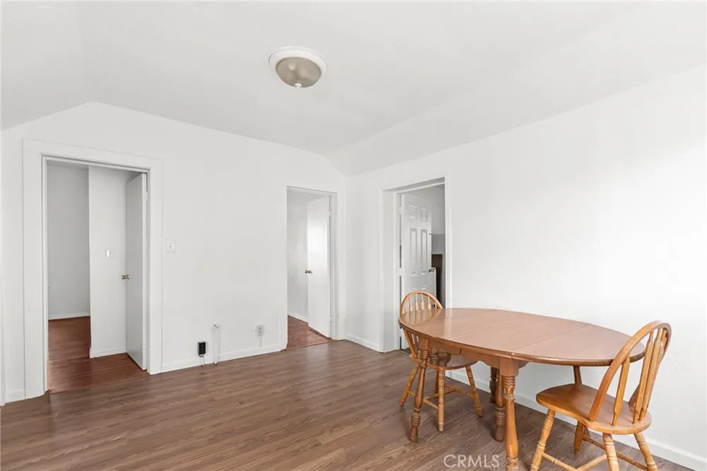 818 6th Avenue Corning, CA 96021