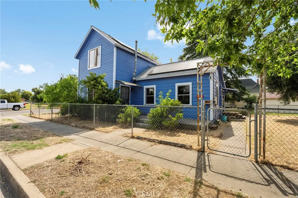 818 6th Avenue Corning, CA 96021