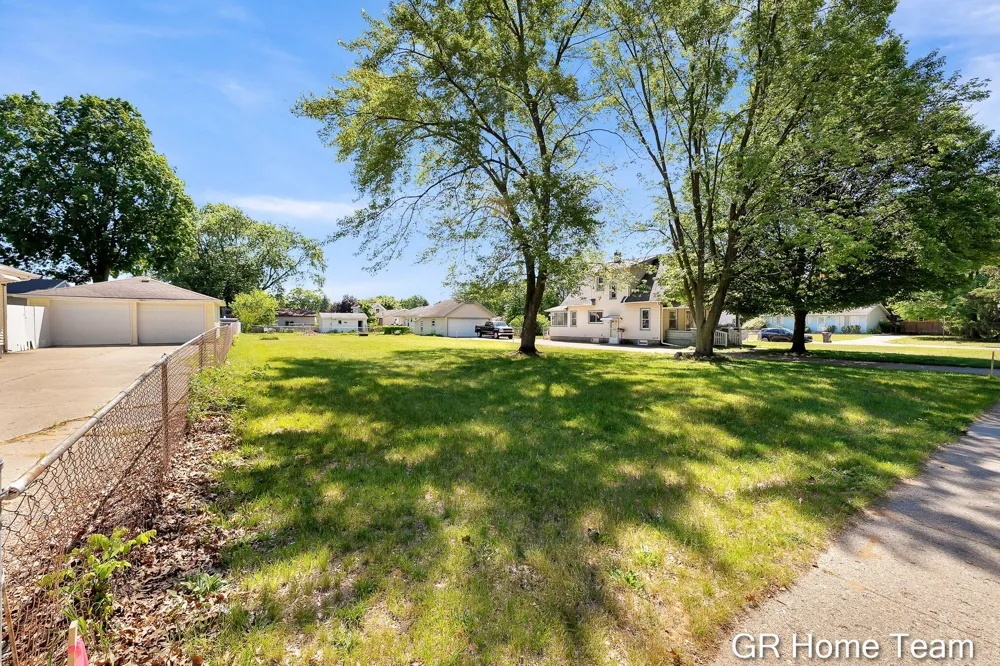 3744 Clyde Park Avenue SW #LOT 1