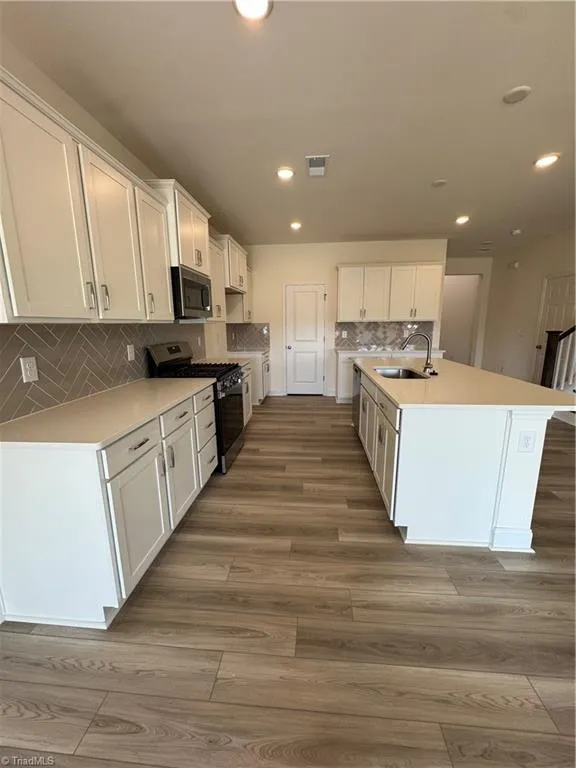 762 Circle Drive Gibsonville, NC 27249