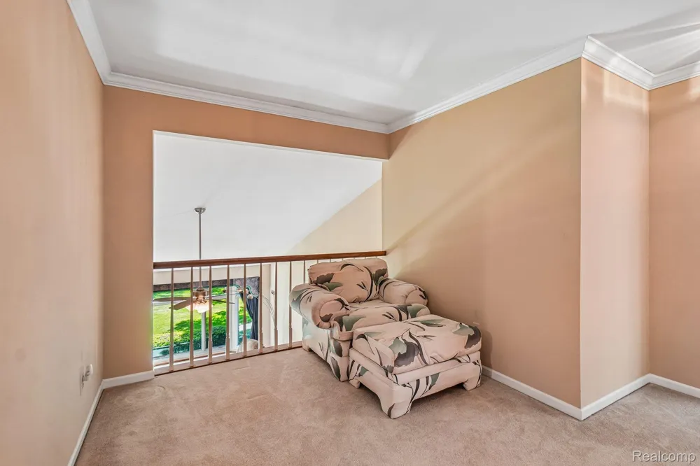 4523 Rivers Edge Drive Troy City, MI 48098